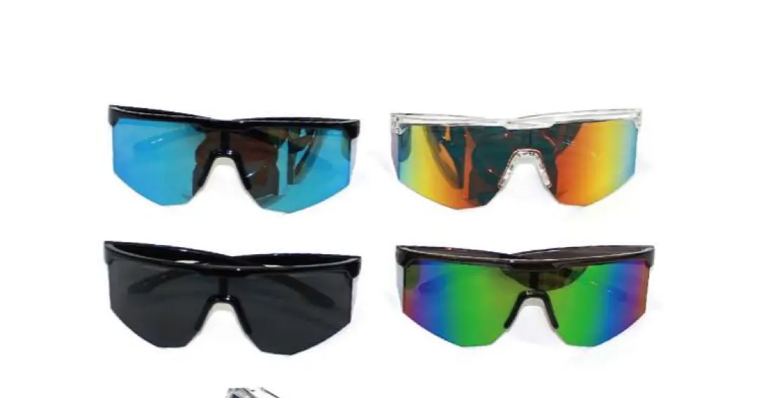 Wraparound sport frames with mirror coatings
